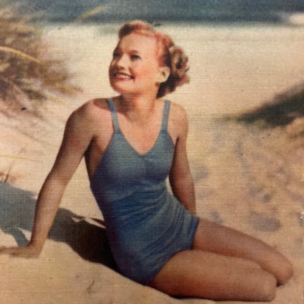 Lulu Guinness Black Paper Straw Bag - Picture 10 of 10